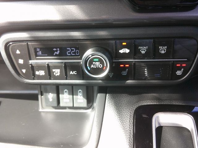 HONDA N BOX CUSTOM 2022 Image 31