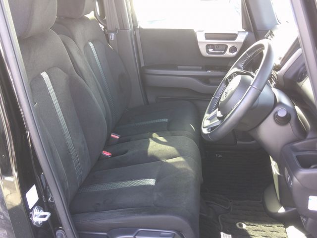 HONDA N BOX CUSTOM 2022 Image 31