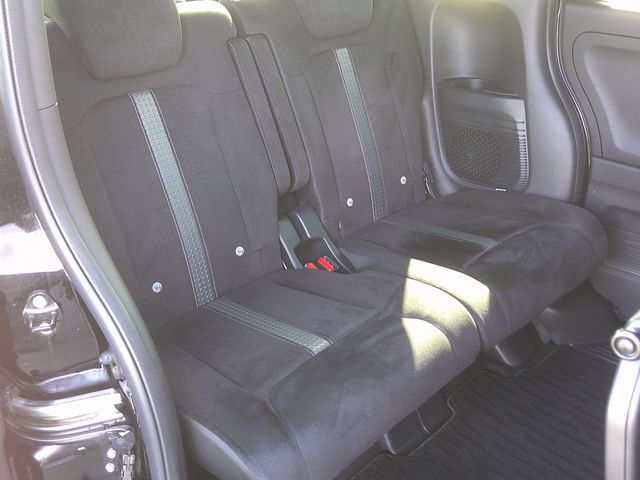 HONDA N BOX CUSTOM 2022 Image 31