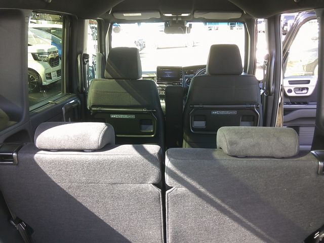 HONDA N BOX CUSTOM 2022 Image 31