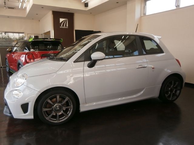 FIAT ABARTH 595 2017 Image 31