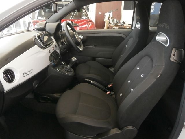 FIAT ABARTH 595 2017 Image 31