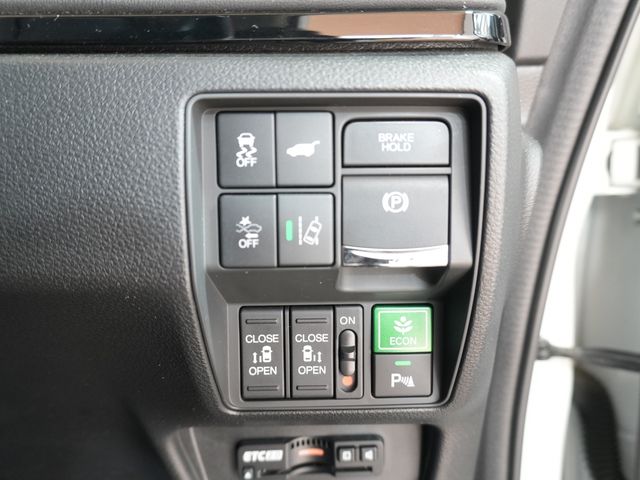 HONDA ODYSSEY E:HEV 2020 Image 31