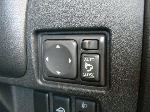 NISSAN MARCH 2011 Image 31