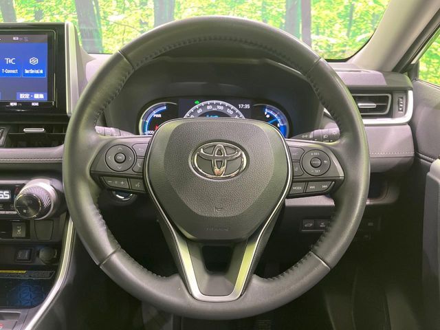 TOYOTA RAV4 HYBRID 4WD 2021 Image 31