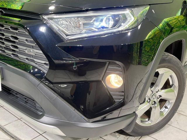 TOYOTA RAV4 HYBRID 4WD 2021 Image 31
