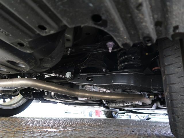 TOYOTA CAMRY HYBRID 2017 Image 31