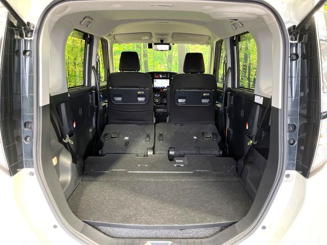 TOYOTA TANK 2018 Image 31