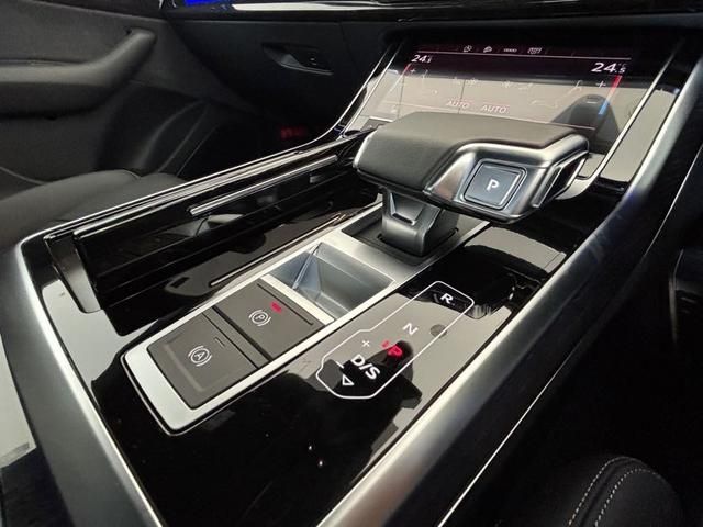 AUDI Q8 2024 Image 31