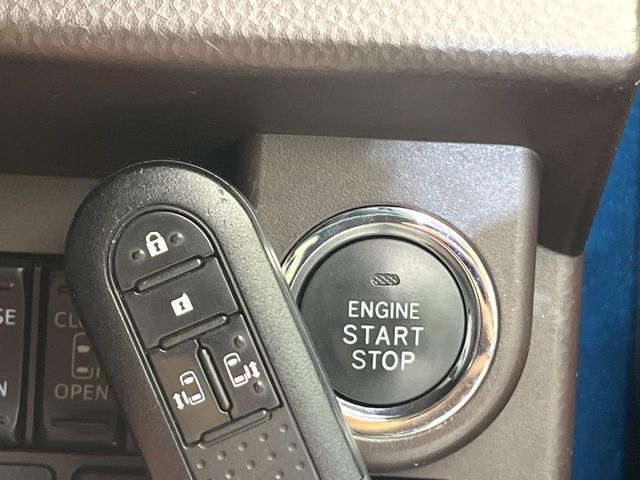 TOYOTA TANK 2019 Image 31