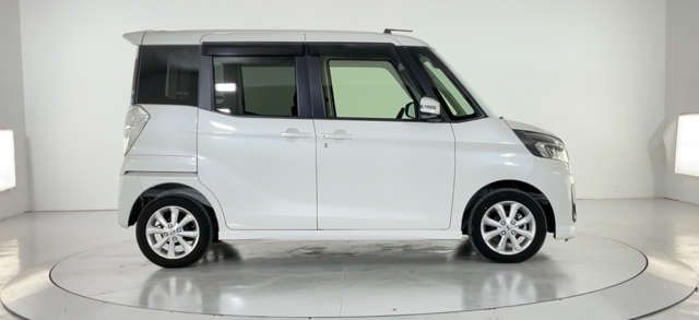 NISSAN DAYZ ROOX 2017 Image 31