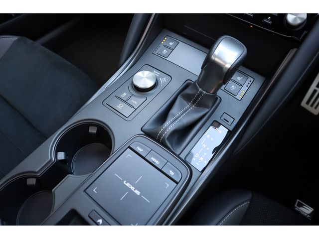 TOYOTA LEXUS IS350 2022 Image 31