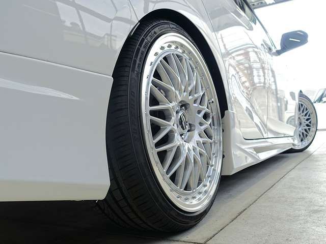 TOYOTA PRIUS 2017 Image 31