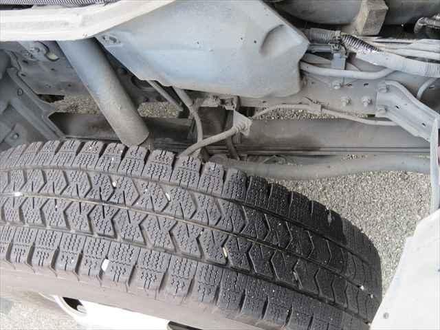 HINO DUTRO 2014 Image 31