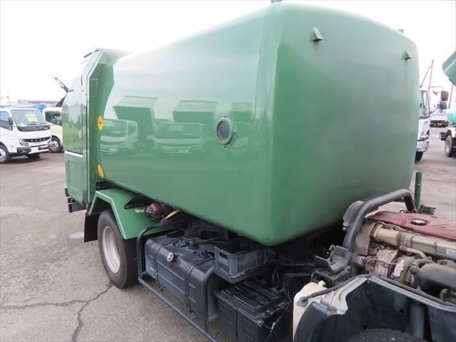 HINO DUTRO 2014 Image 31