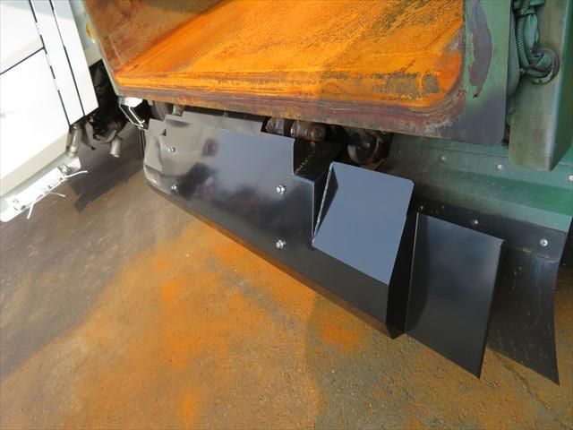 HINO DUTRO 2014 Image 31