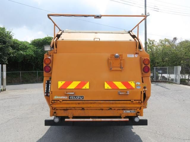 ISUZU FORWARD 2016 Image 31