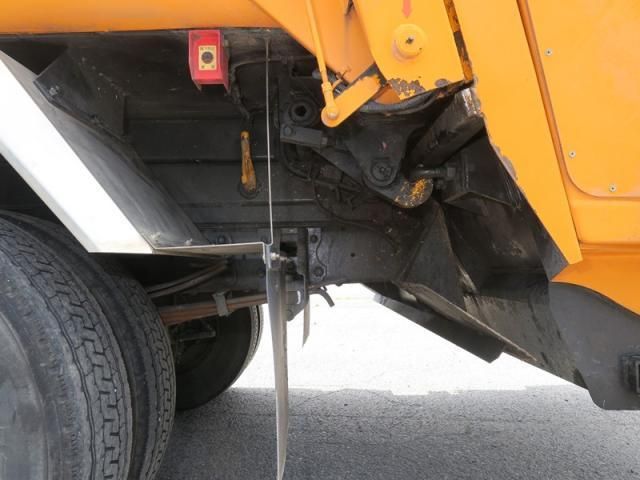 ISUZU FORWARD 2016 Image 31