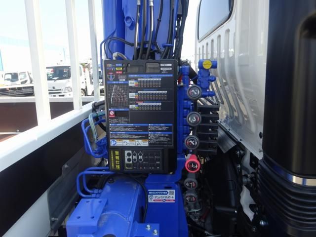 HINO DUTRO 2024 Image 31