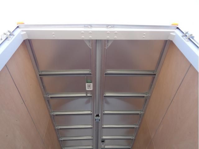 MITSUBISHI CANTER 2023 Image 31