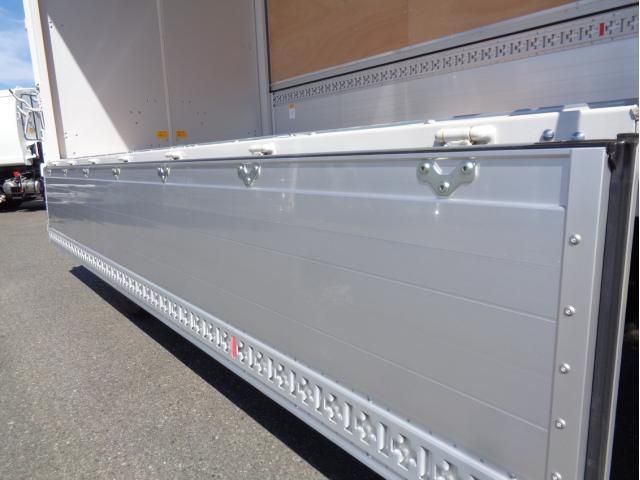 MITSUBISHI CANTER 2023 Image 31