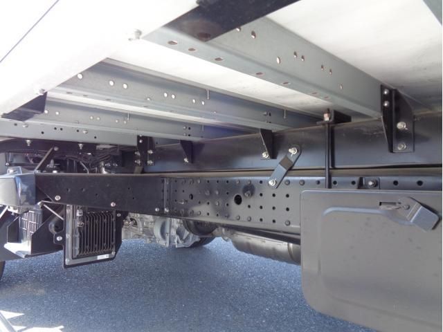 MITSUBISHI CANTER 2023 Image 31