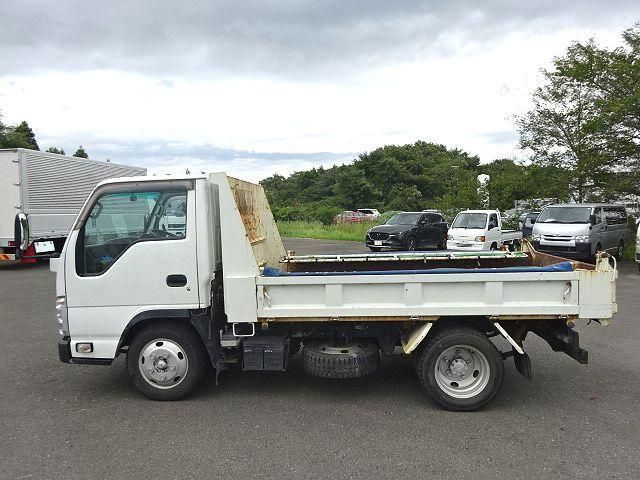 ISUZU ELF 2012 Image 31