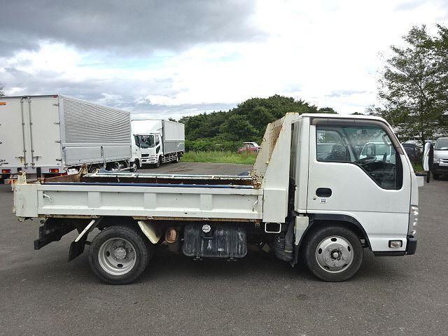 ISUZU ELF 2012 Image 31