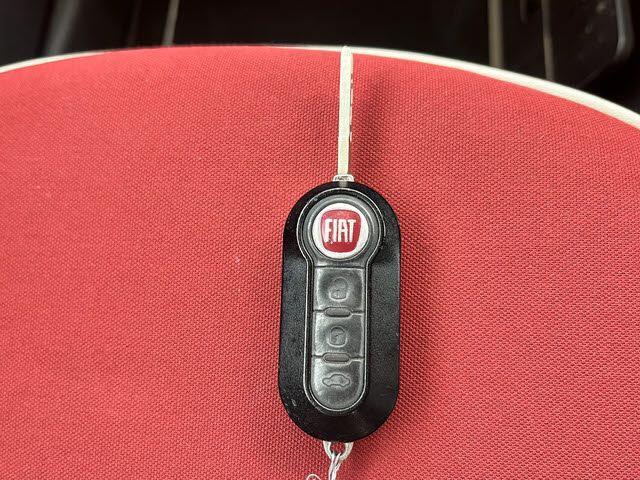 FIAT CINQUECENTO 2012 Image 31