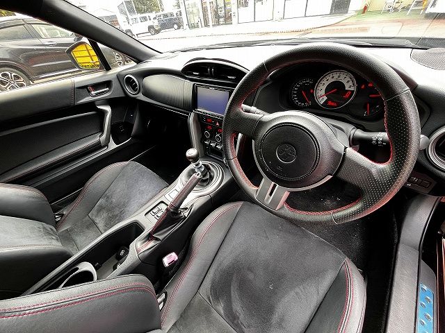 TOYOTA 86 2012 Image 31