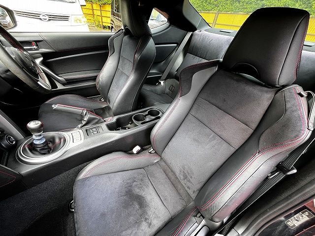 TOYOTA 86 2012 Image 31