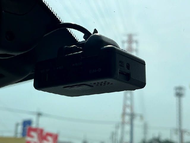 NISSAN ELGRAND 2019 Image 31