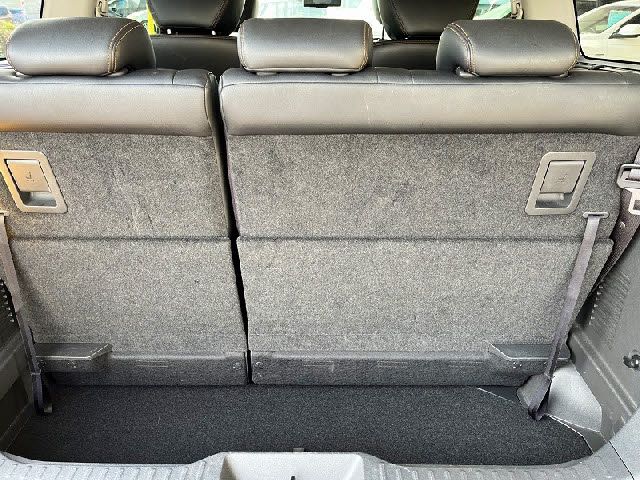 NISSAN ELGRAND 2019 Image 31