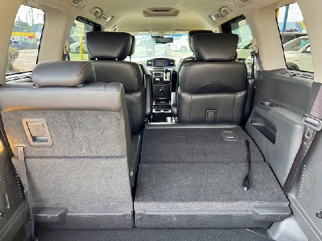 NISSAN ELGRAND 2019 Image 31