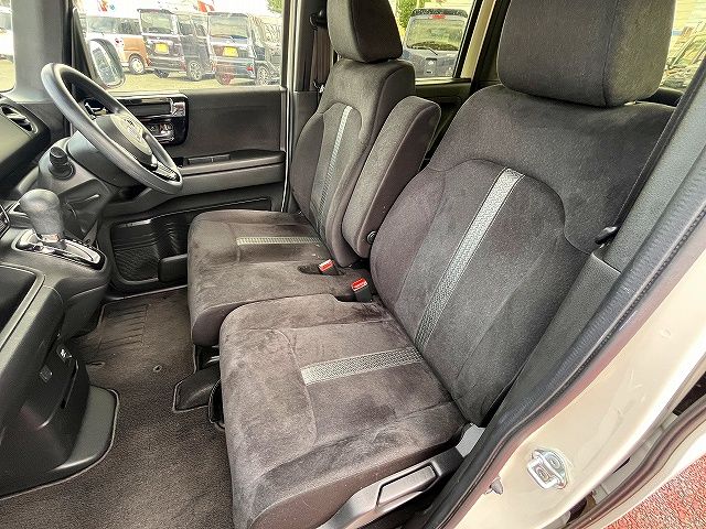 HONDA N BOX CUSTOM 2022 Image 31