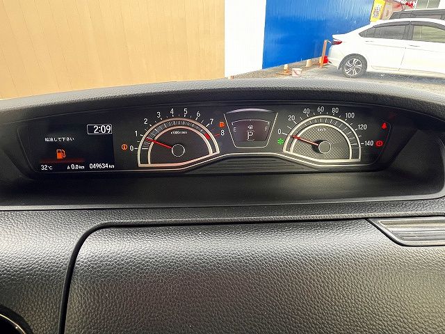 HONDA N BOX CUSTOM 2022 Image 31