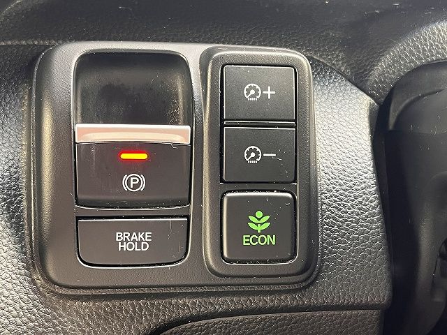 HONDA N BOX CUSTOM 2022 Image 31