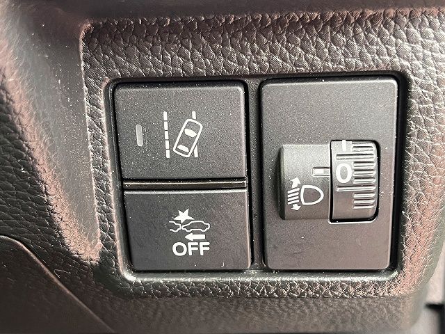 HONDA N BOX CUSTOM 2022 Image 31