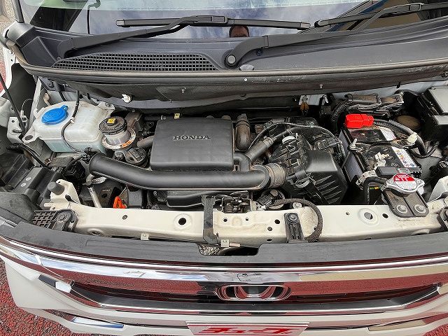 HONDA N BOX CUSTOM 2022 Image 31