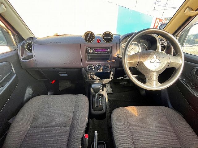 MITSUBISHI PAJERO MINI 2009 Image 31