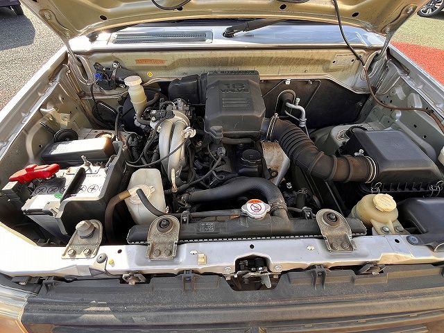 MITSUBISHI PAJERO MINI 2009 Image 31