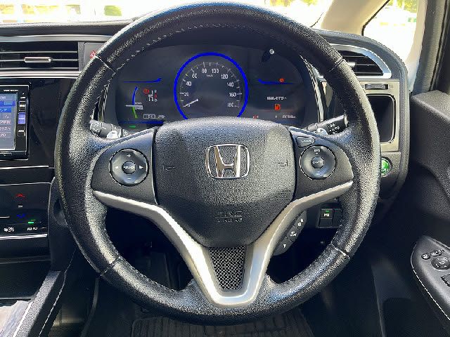 HONDA SHUTTLE HYBRID 2015 Image 31