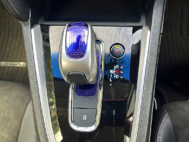 HONDA SHUTTLE HYBRID 2015 Image 31