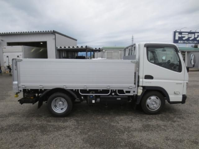 MITSUBISHI CANTER 2021 Image 31