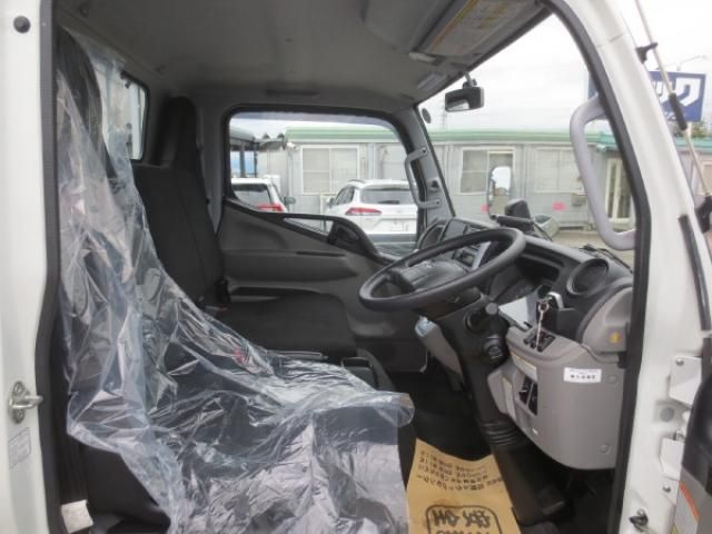 MITSUBISHI CANTER 2021 Image 31