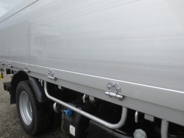 MITSUBISHI CANTER 2021 Image 31