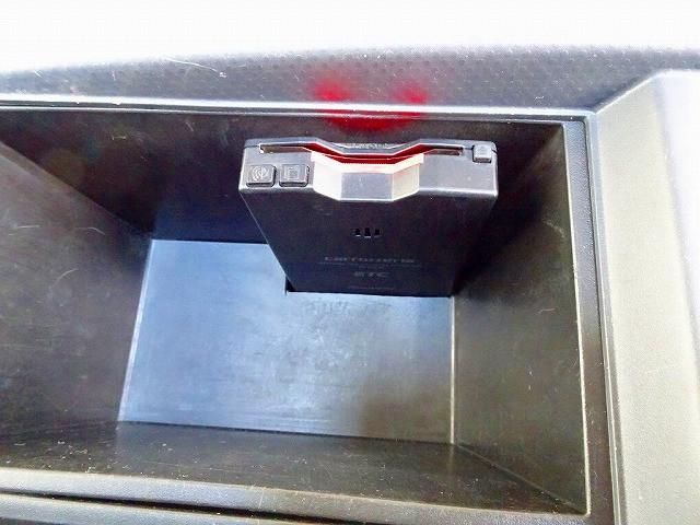 ISUZU ELF 2018 Image 31