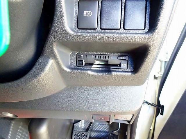 TOYOTA HIACE VAN 4WD 2025 Image 31