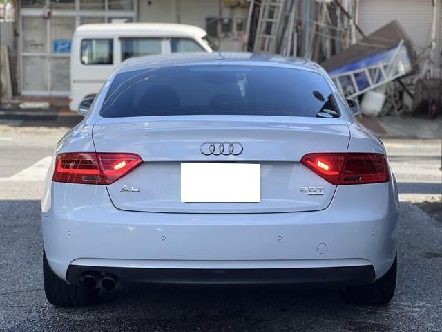 AUDI A5 2012 Image 31