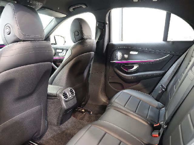 MERCEDES BENZ E CLAS 2017 Image 31